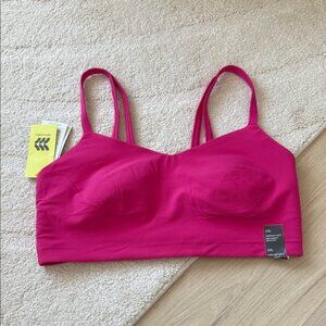 NEW- All in Motion Everyday Soft Light Support Sports Bra in Punk